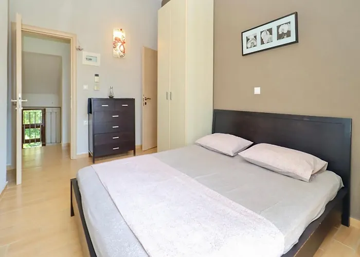 Escape To Paradise - Experience Luxury And Serenity At Elina In Sithonia *