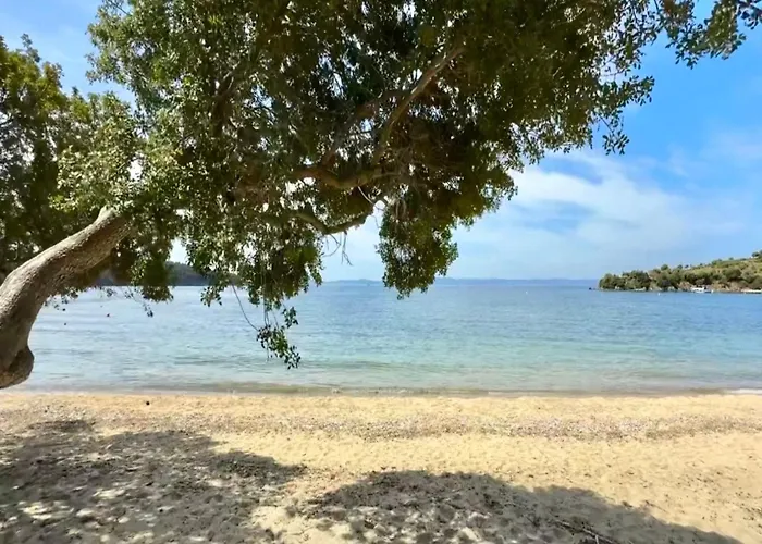 Escape To Paradise - Experience Luxury And Serenity At Elina In Sithonia Metochi Agias Kiriakis